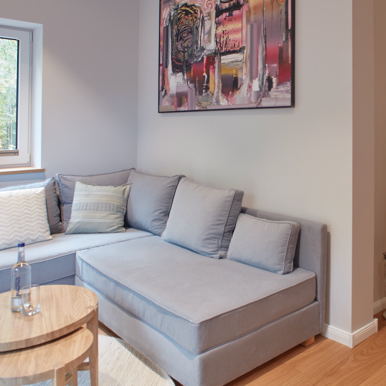 Boutique Hotel Waldwiese Wohnraum & Blick ins Schlafzimmer Zimmer 4