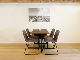 Ostsee-Suite Essbereich mit Tisch & Stühlen von Riviera Maison